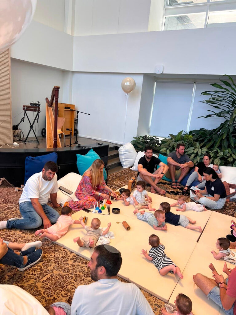 אירוע הורים ובייביז בארגון - קהילת הורים של ריסטרט